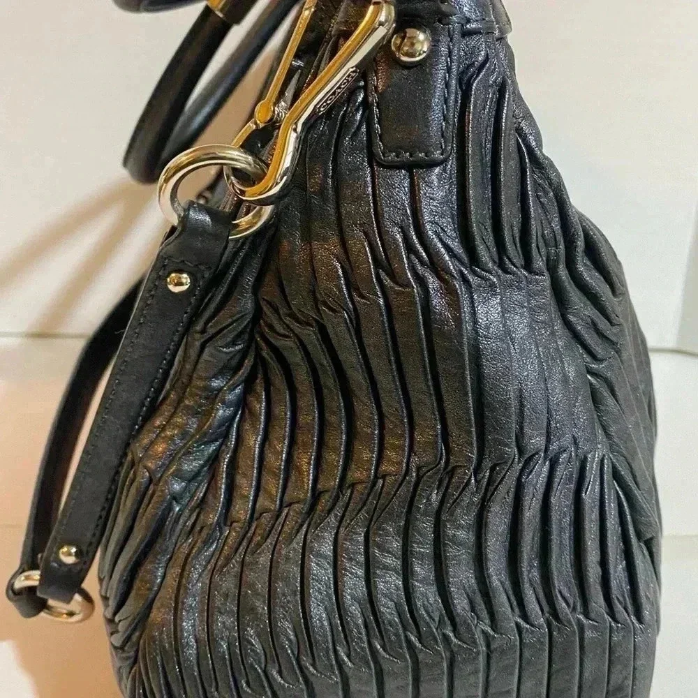 Coach metallic leather Gray Blue satchel bag - Picture 4 of 9